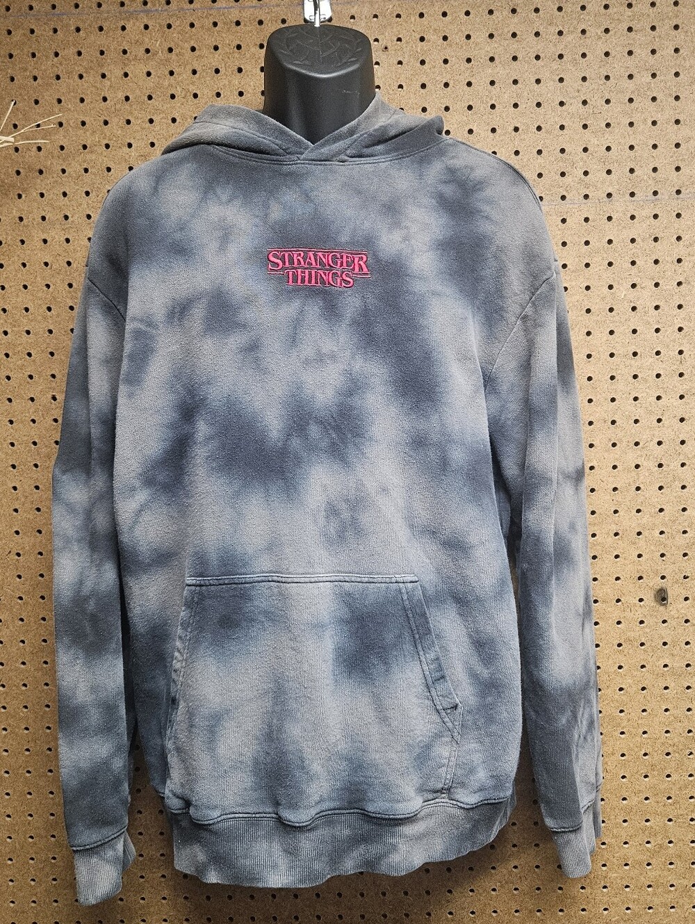 Stranger Things Eleven Gray Tie-Dye Pullover Hoodie Graphic Size Medium